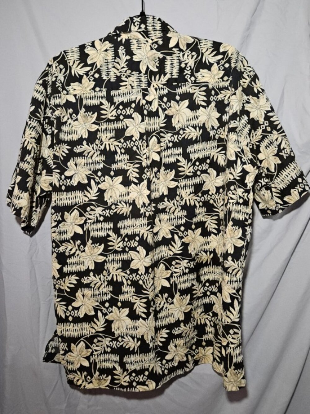 Tori Richard Honolulu Nalu Cotton Lawn Hawaiian Aloha Shirt - Large